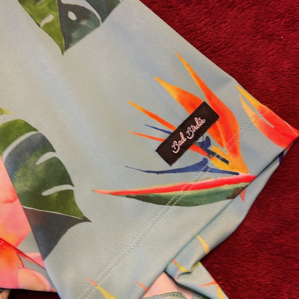 Bad Birdie mens polo shirt so soft dry fit Size XL beach floral pattern - Picture 3 of 7